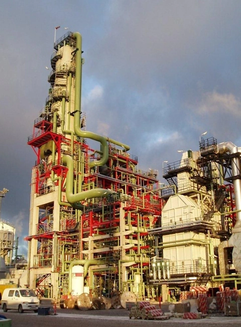 Soome, Kilpilahti, Neste Jacobs Oy, Rafineerimistehas